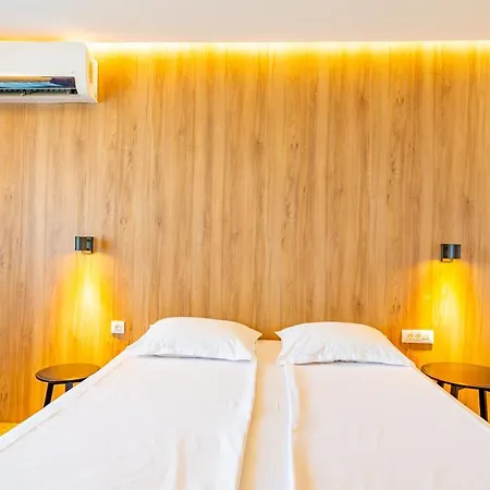 La Noi Szálloda Costinești